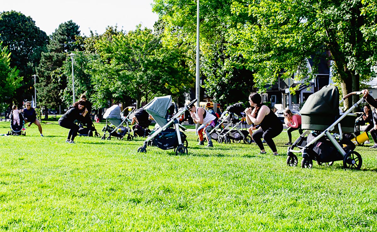 Group coaching classes at the park Jessica Sennet Mighty Mom Prenatal Postpartum Mom & Baby Fitness Programs Toronto Ontario Online Fitness for Mothers Women